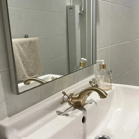 Le Pinky Bird - 12 Apartman *