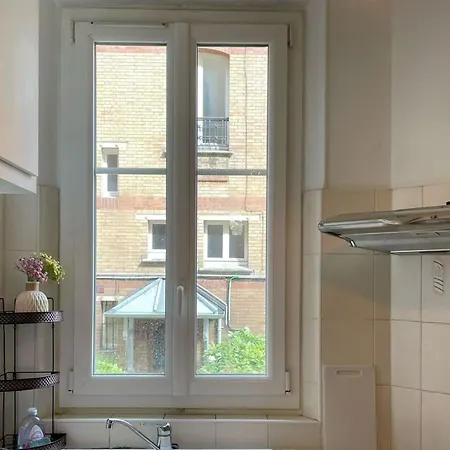 Le Pinky Bird - 12 Daire *